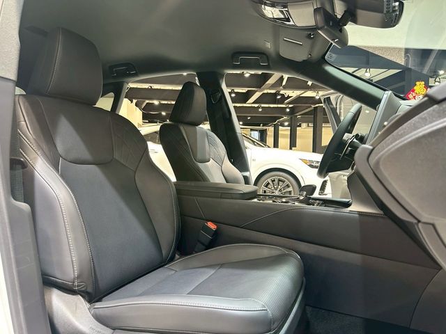 LEXUS凌志 RX350H  第6張相片