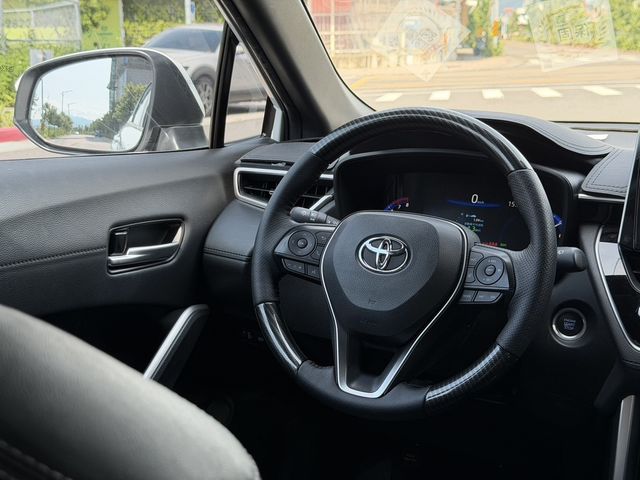 TOYOTA豐田 COROLLA CROSS  第5張相片