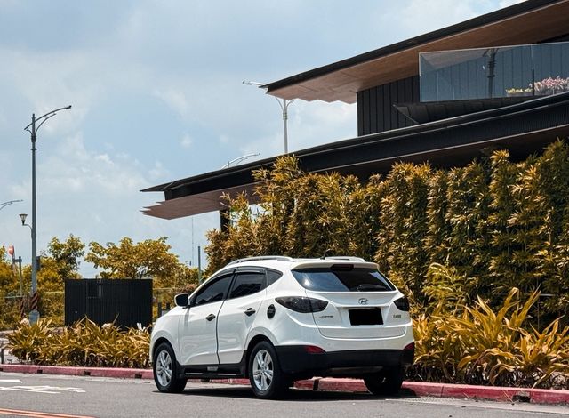 HYUNDAI現代 IX35  第3張相片