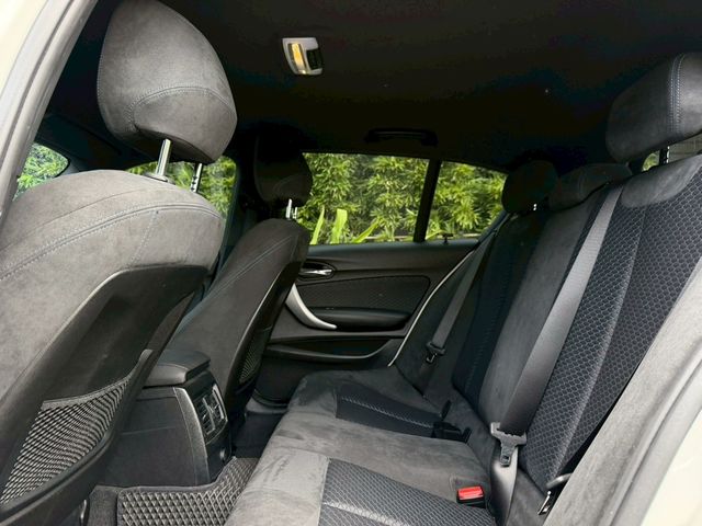 BMW寶馬 120I  第5張相片