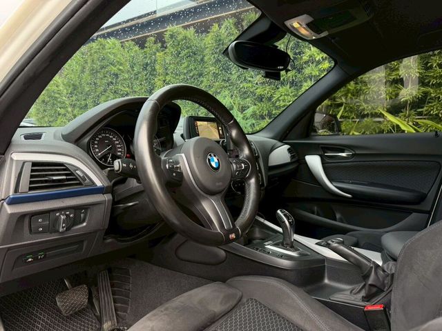 BMW寶馬 120I  第6張相片