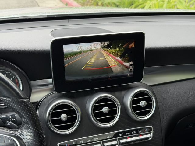 M-BENZ賓士 GLC300 AMG COUPE  第6張相片