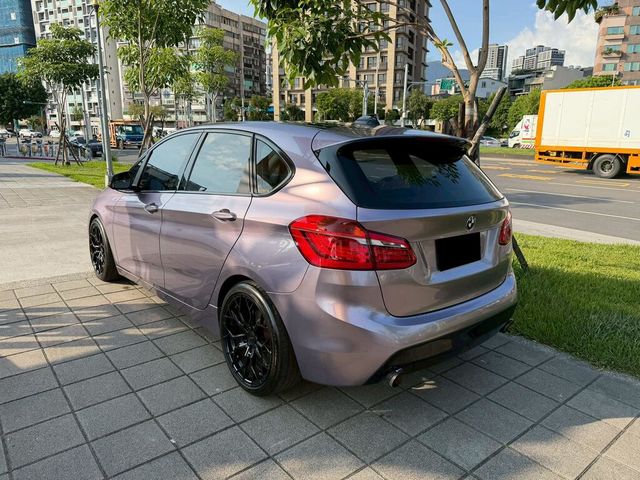 BMW寶馬 218D  第4張相片
