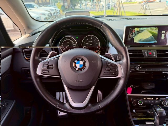 BMW寶馬 218D  第6張相片