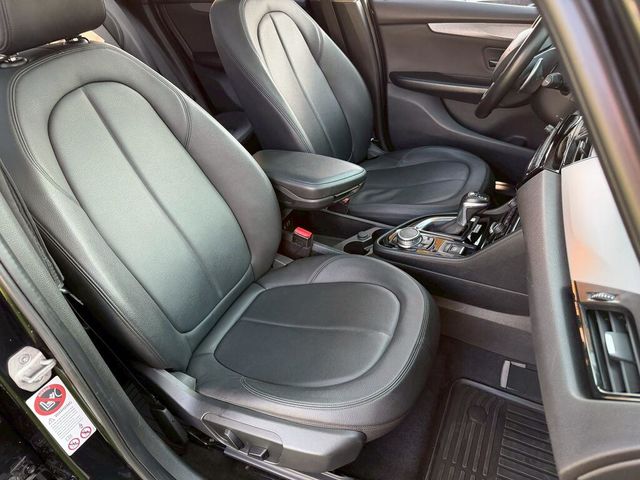 BMW寶馬 218D  第12張相片