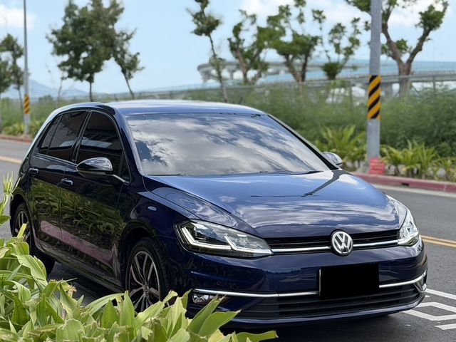 VOLKSWAGEN福斯 GOLF  第1張相片