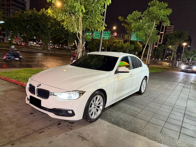 BMW寶馬 320I  第2張相片
