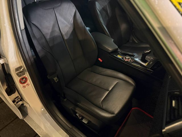 BMW寶馬 320I  第12張相片