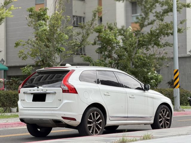 VOLVO富豪 XC60  第4張相片