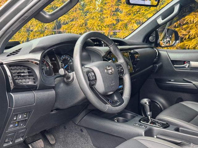 TOYOTA豐田 HILUX  第8張相片