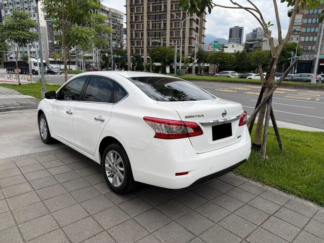 NISSAN日產 SENTRA  第3張相片