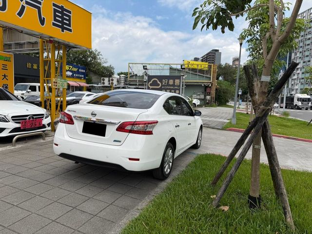 NISSAN日產 SENTRA  第4張相片