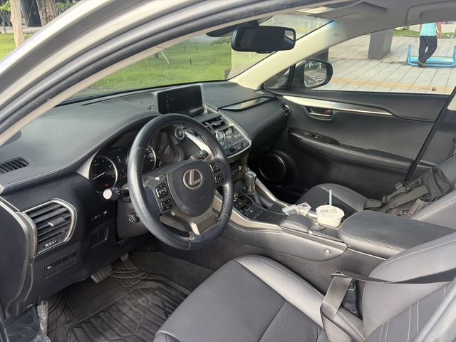 LEXUS凌志 NX200  第5張相片