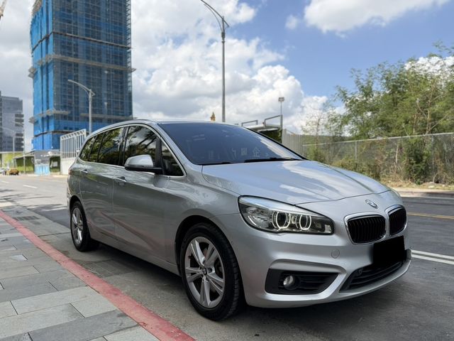 BMW寶馬 218I  第2張相片