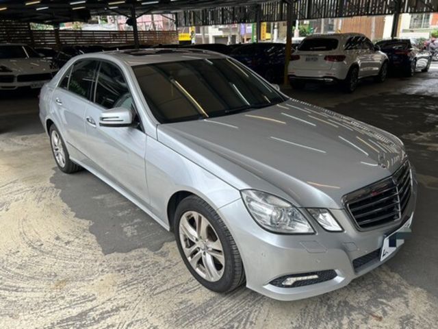M-BENZ賓士 E300  第2張相片
