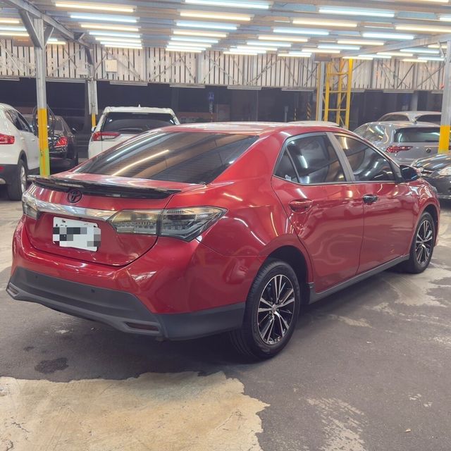 TOYOTA豐田 ALTIS  第3張相片