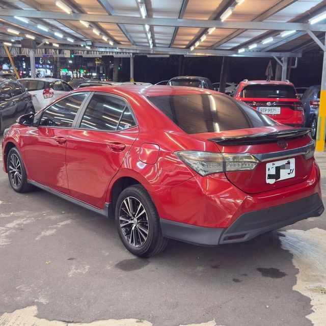 TOYOTA豐田 ALTIS  第4張相片