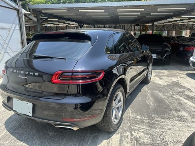 PORSCHE保時捷 MACAN  第4張相片