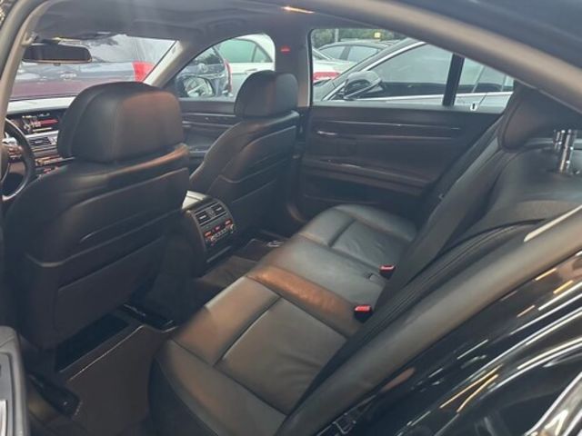 BMW寶馬 730I  第6張相片
