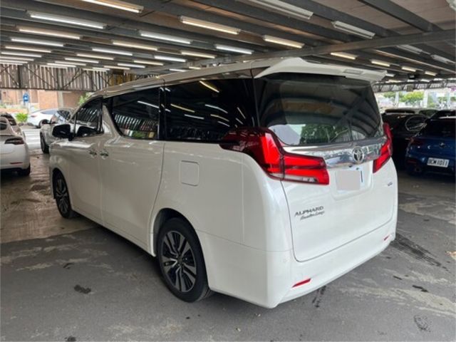 TOYOTA豐田 ALPHARD  第3張相片