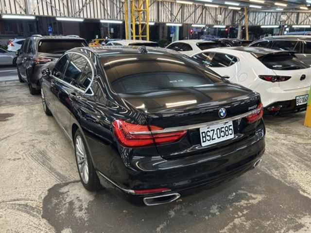 BMW寶馬 740LI  第4張相片