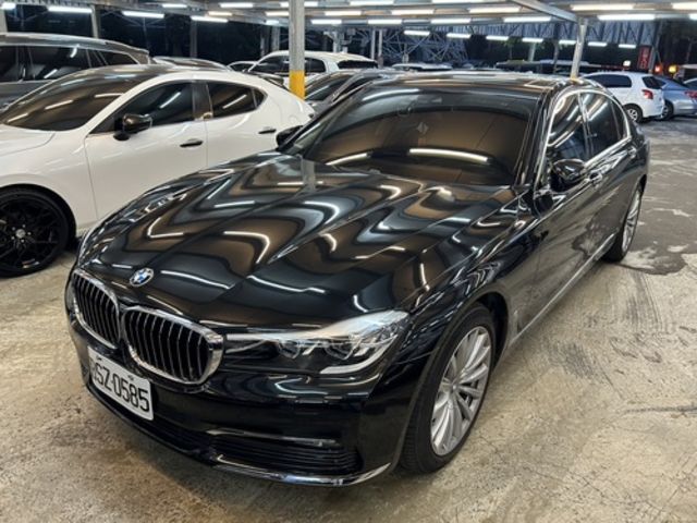 BMW寶馬 740LI  第5張相片