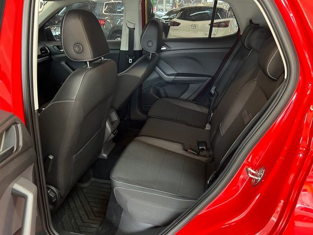 VOLKSWAGEN福斯 T-CROSS  第6張相片