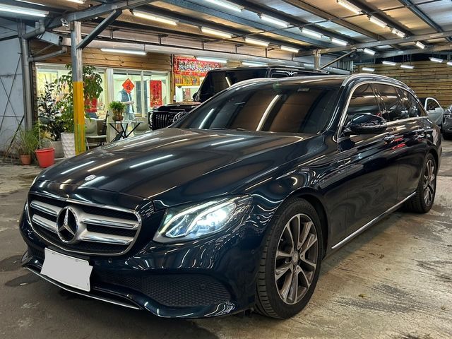M-BENZ賓士 E200  第1張相片