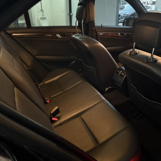 M-BENZ賓士 C250  第6張相片