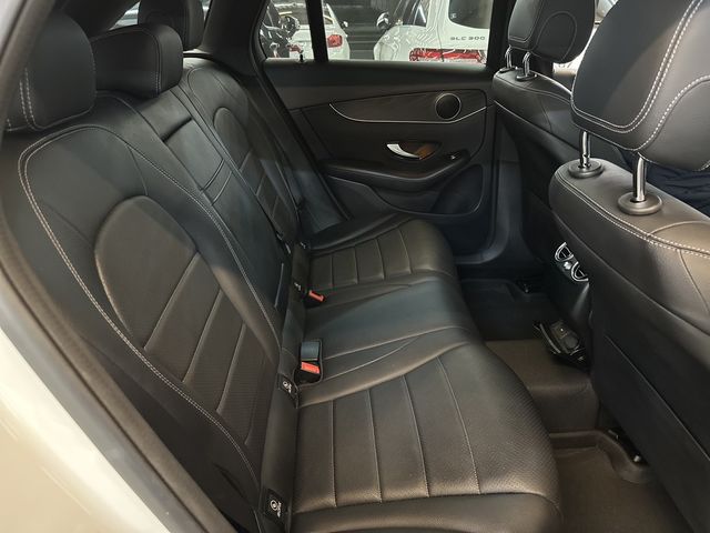 M-BENZ賓士 GLC300  第5張相片