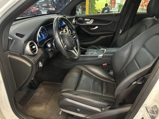 M-BENZ賓士 GLC300  第7張相片