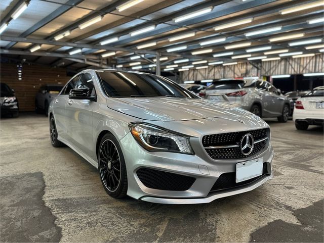 M-BENZ賓士 CLA250  第1張相片
