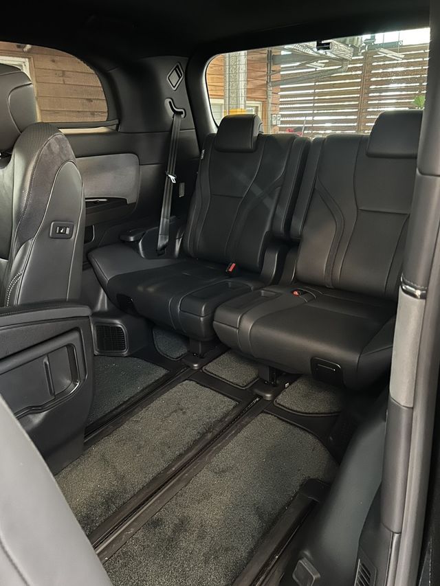 LEXUS凌志 LM500H  第13張相片