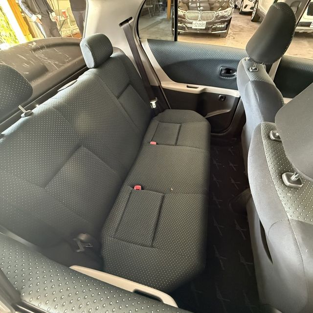 TOYOTA豐田 YARIS  第9張相片