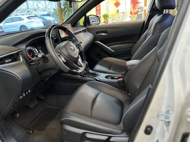 TOYOTA豐田 COROLLA CROSS  第9張相片