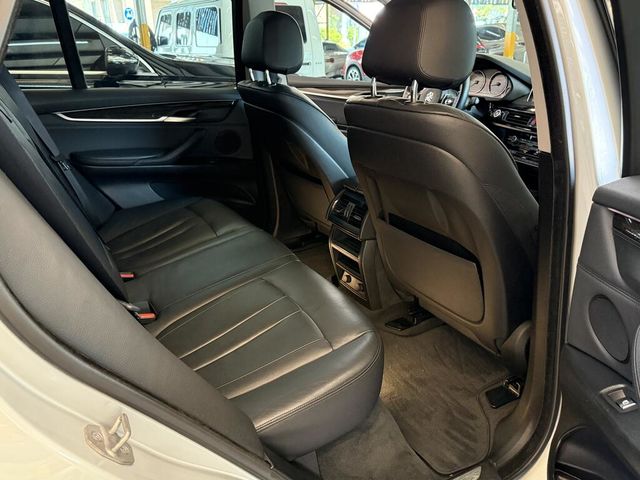 BMW寶馬 X5 XDRIVE35I  第6張相片