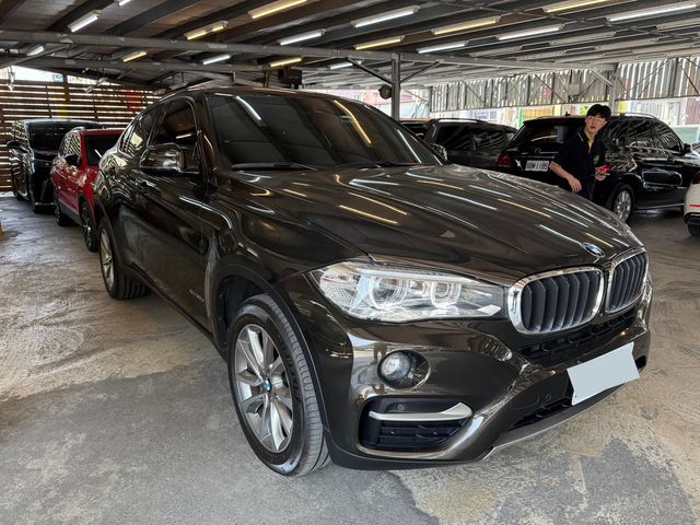 BMW寶馬 X6  第2張相片