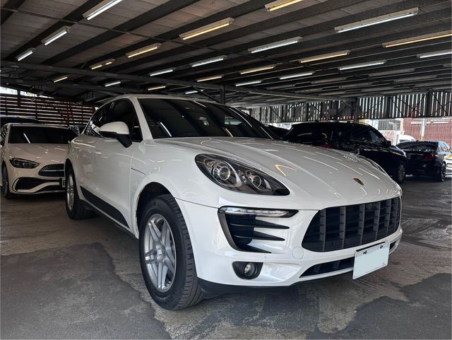 PORSCHE保時捷 MACAN  第2張相片