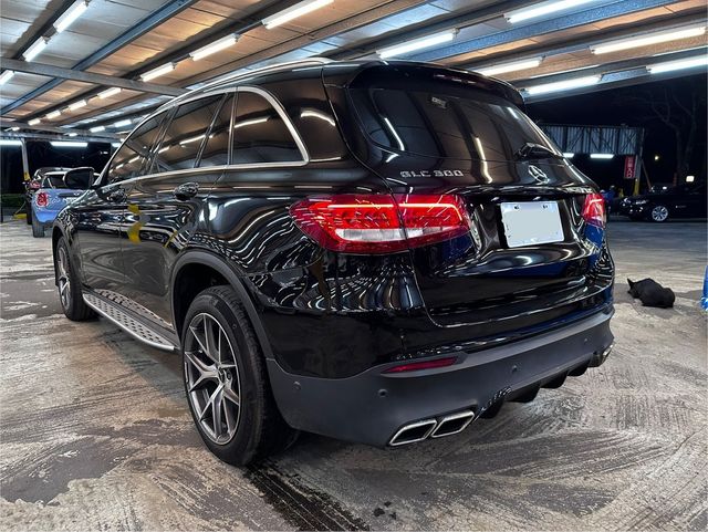 M-BENZ賓士 GLC300  第4張相片