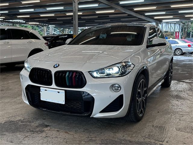 BMW寶馬 X2  第1張相片