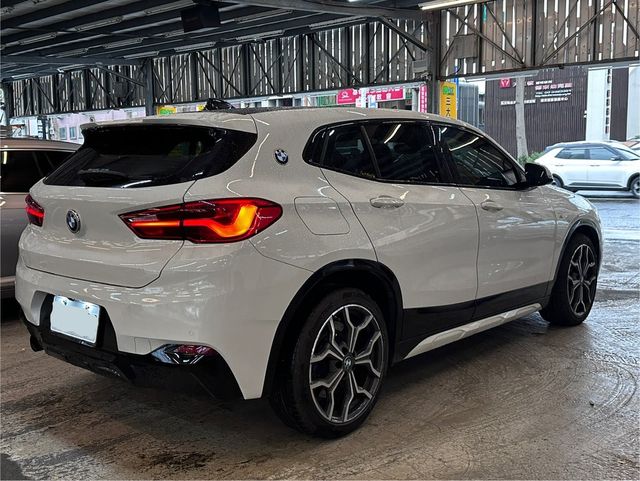 BMW寶馬 X2  第4張相片