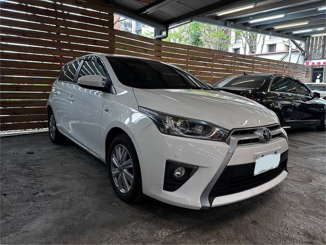 TOYOTA豐田 YARIS  第2張相片