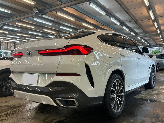 BMW寶馬 X6 XDRIVE40I  第3張相片