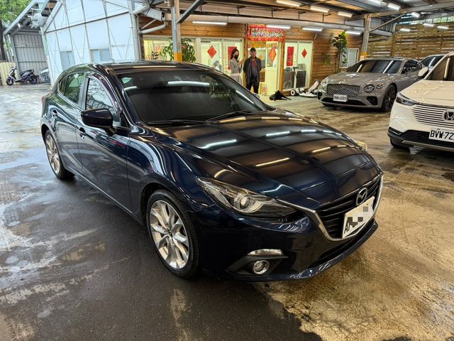 MAZDA馬自達 MAZDA 3  第2張相片