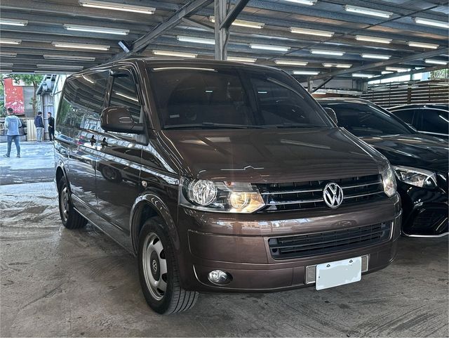 VOLKSWAGEN福斯 T5 CARAVELLE  第1張相片
