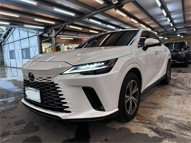 LEXUS凌志 RX350H  第2張相片
