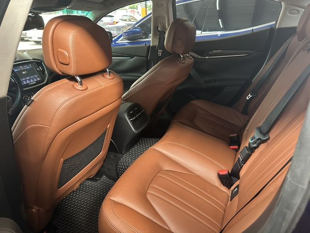 MASERATI瑪莎拉蒂 GHIBLI  第6張相片