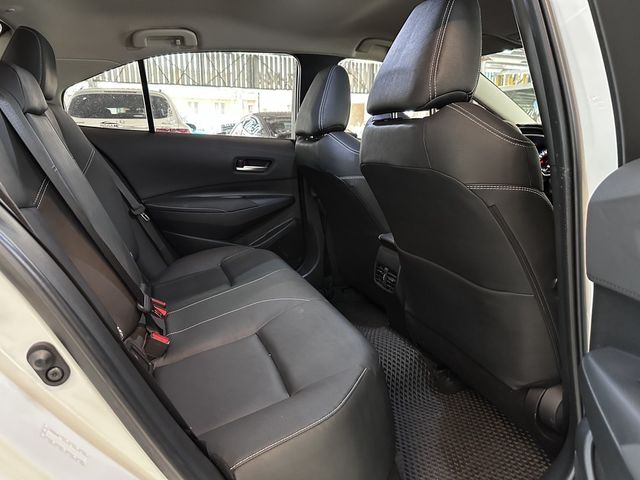 TOYOTA豐田 ALTIS  第7張相片
