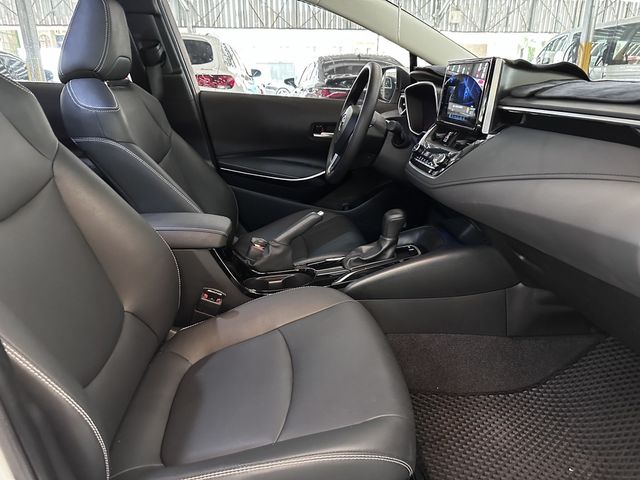 TOYOTA豐田 ALTIS  第8張相片