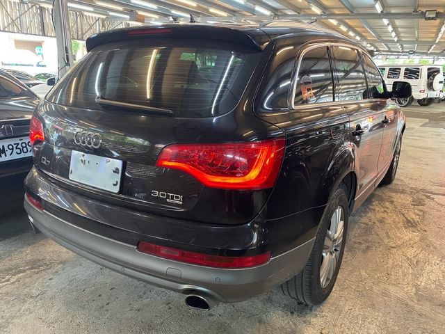 AUDI奧迪 Q7  第3張相片